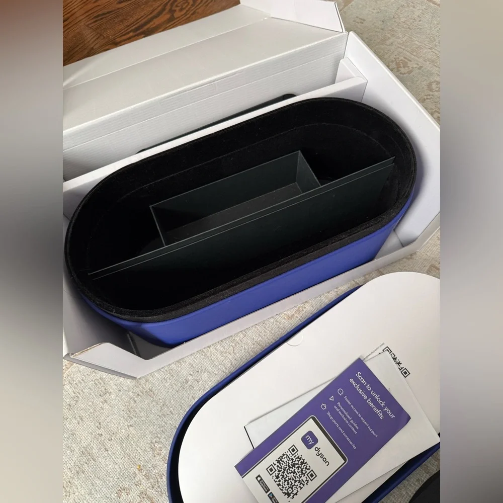Authentic Dyson Presentation Case Airwrap Storage Box Blue - Picture 3 of 5